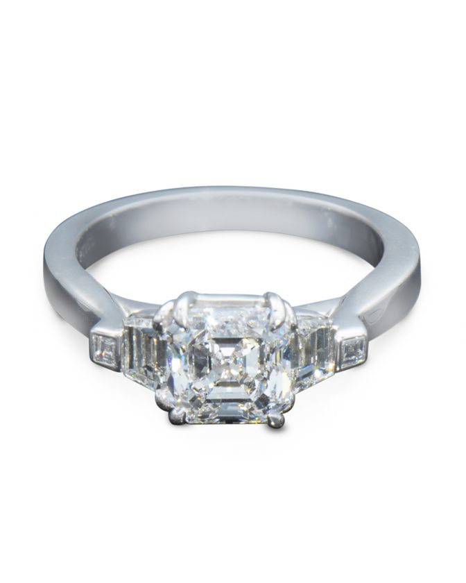 RDCU203203 Asscher-cut diamond